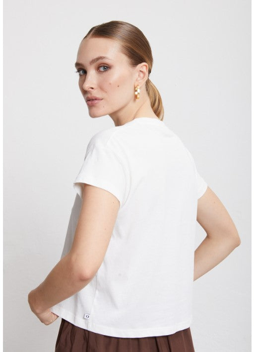 Cotton T-shirt with "Around your sound"print