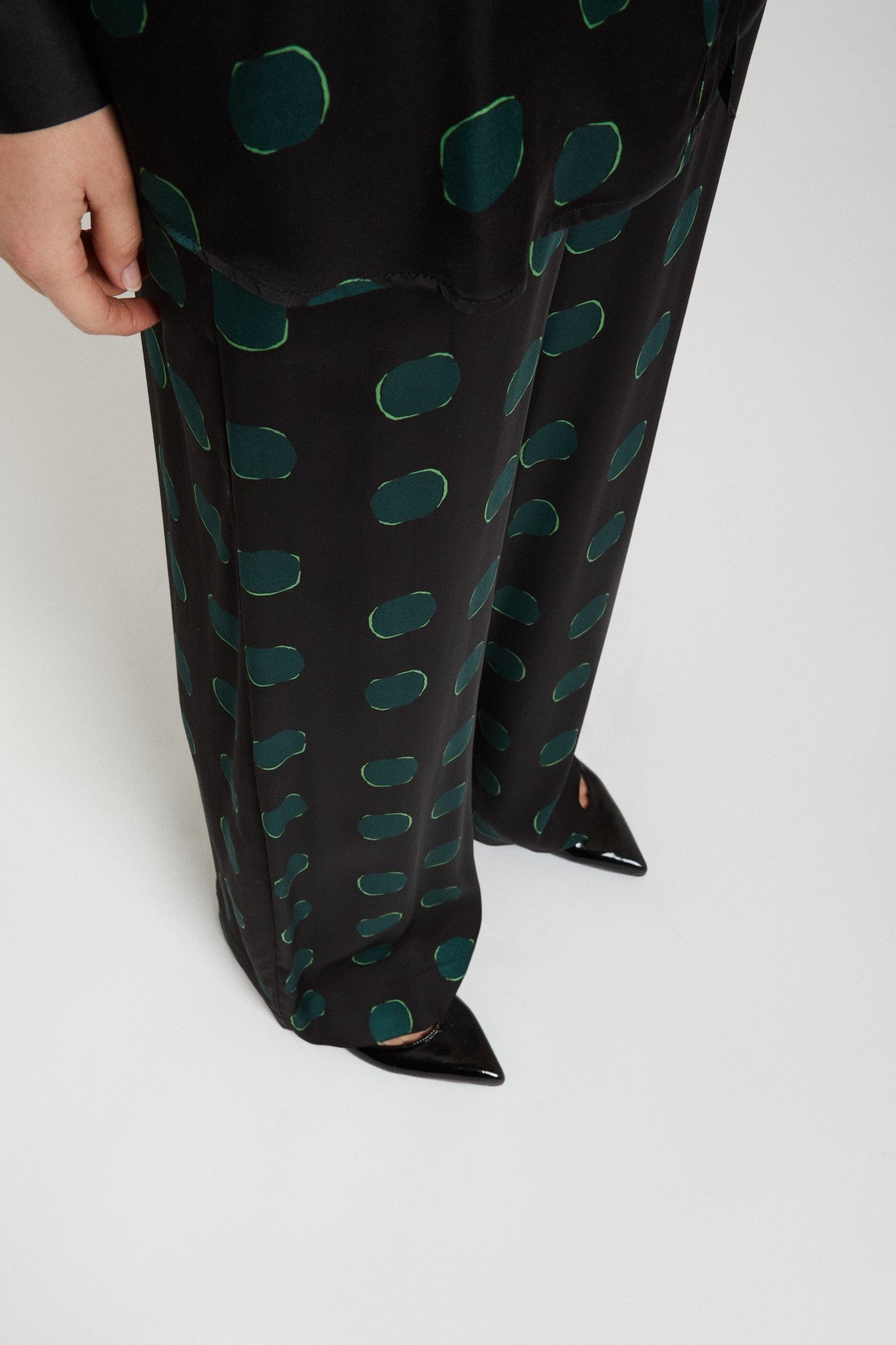 Dot print viscose pants