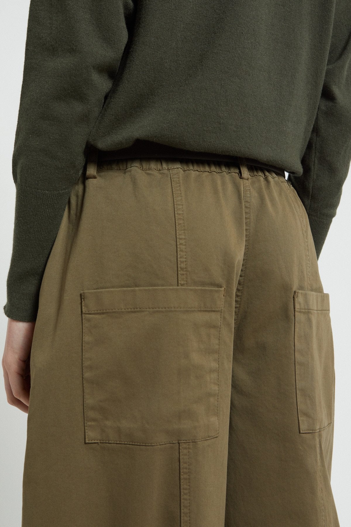 Gabardine balloon trousers with patch pockets