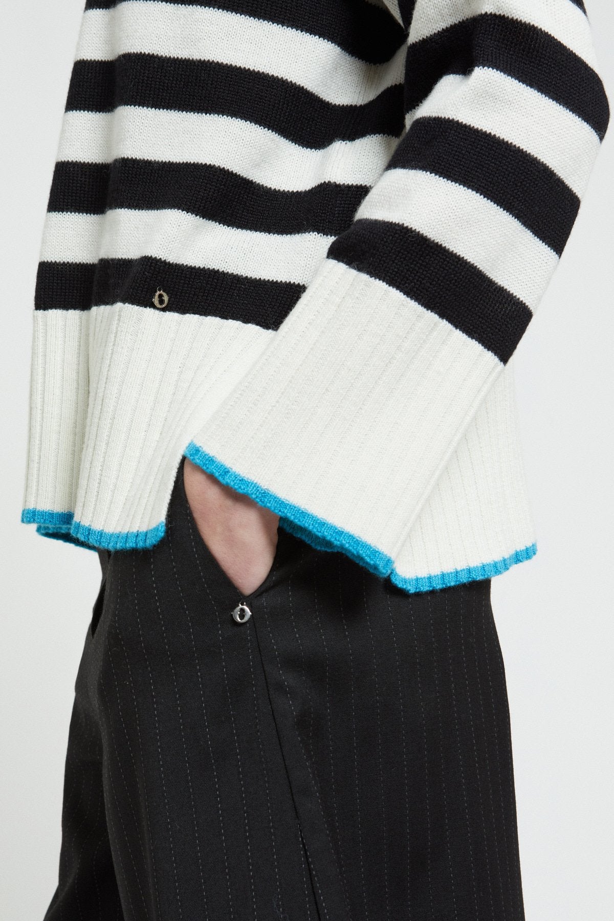 Striped wool blend sweater with straight hem