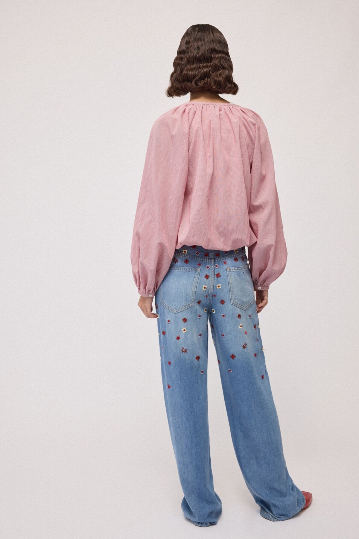 Embroidered full leg jeans