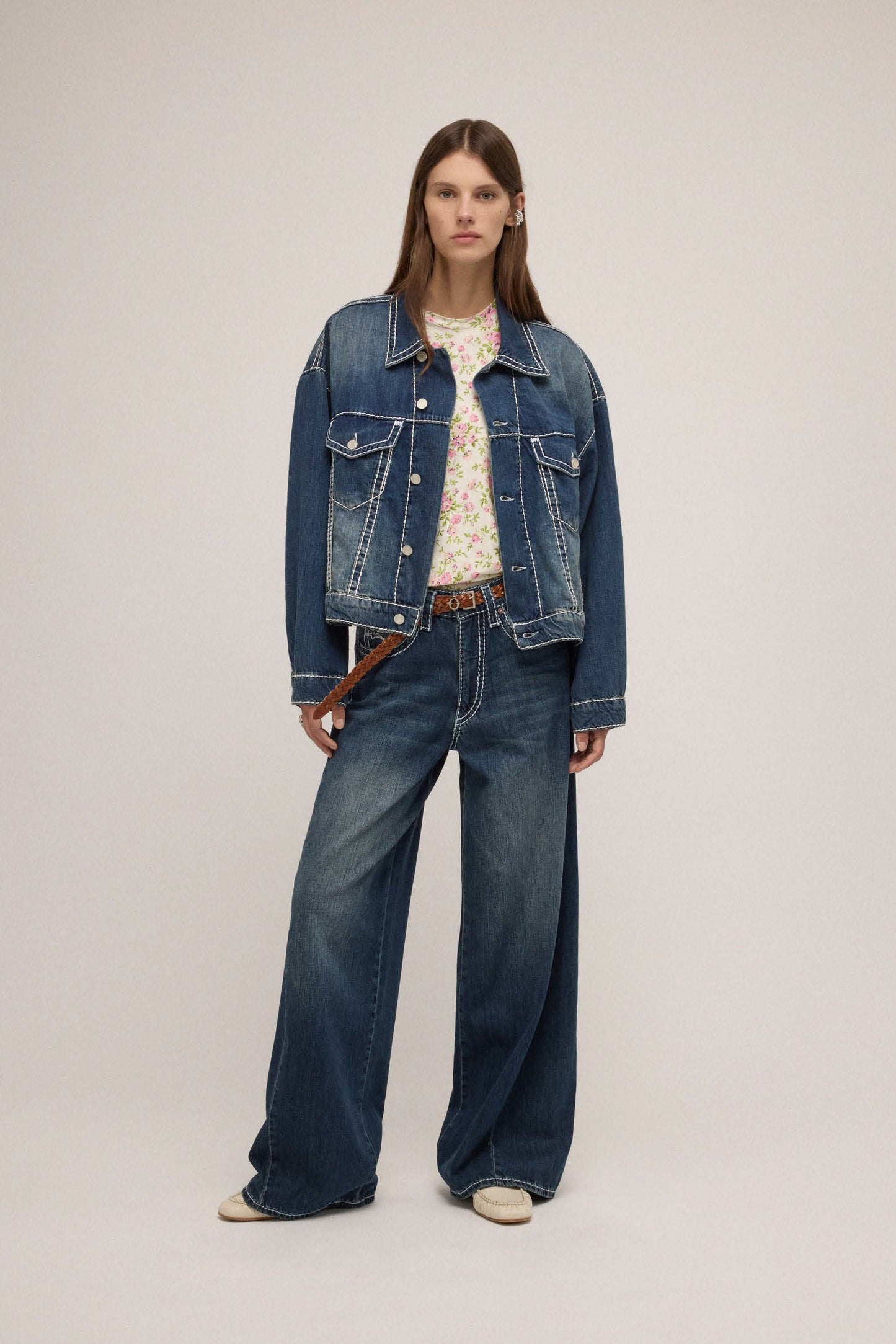 Wide-leg jeans