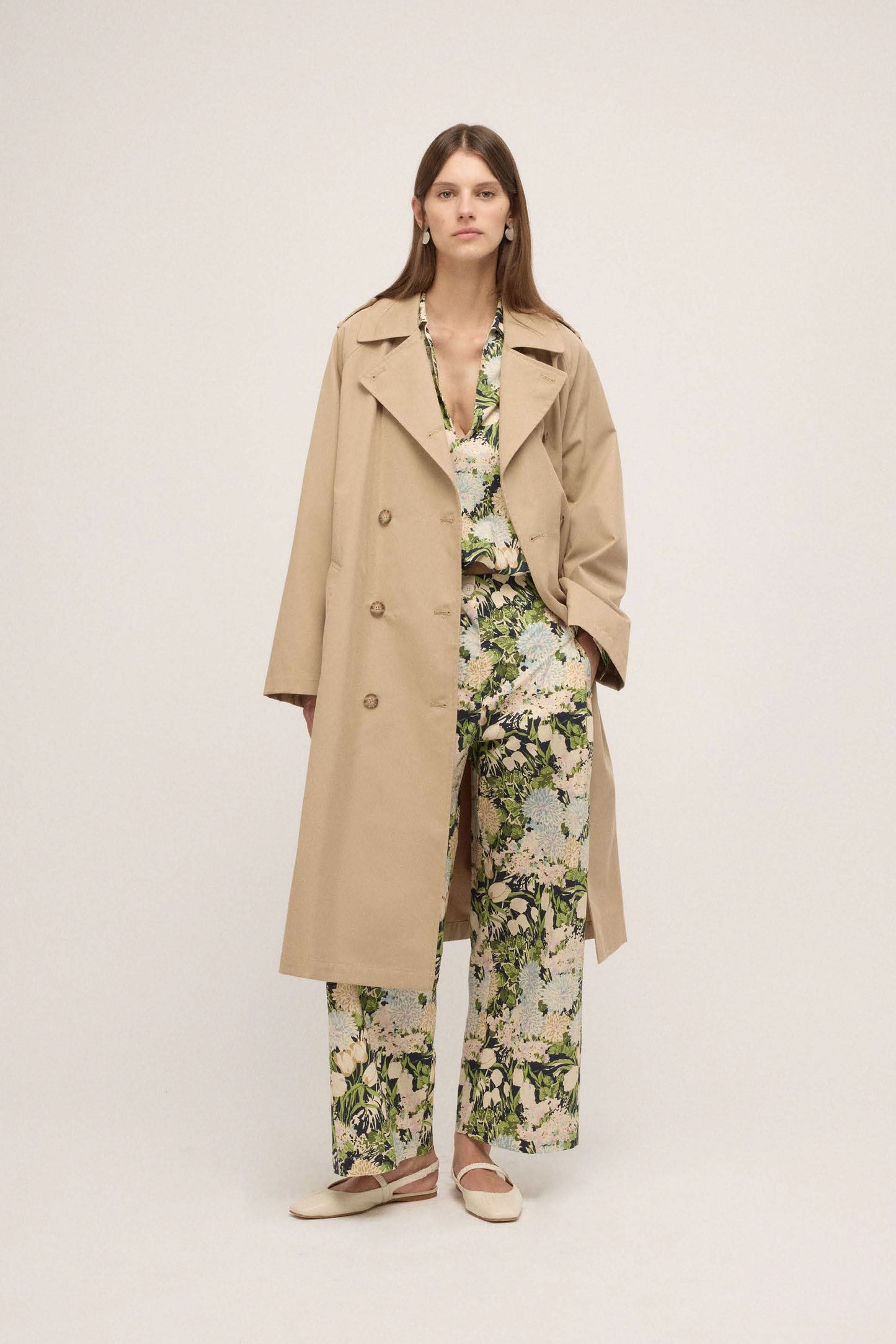 Wide cotton trousers